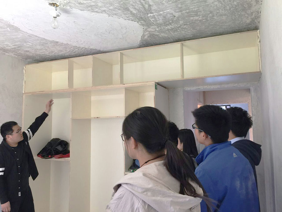 商丘奇翼設(shè)計(jì)學(xué)院4月23號(hào)工地實(shí)踐課(量房、水電)現(xiàn)場(chǎng)！